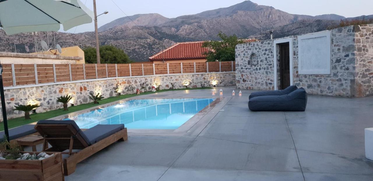 Double Bee Villa With Private Pool Agios Konstantinos  Экстерьер фото