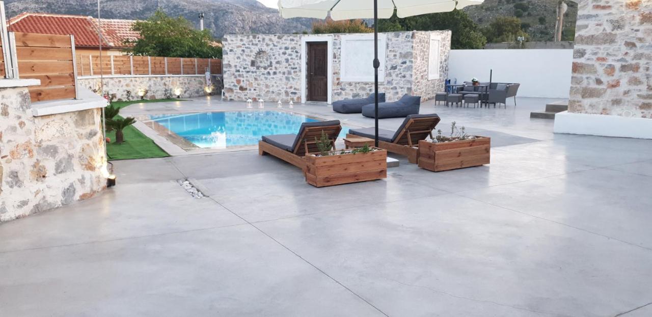 Double Bee Villa With Private Pool Agios Konstantinos  Экстерьер фото